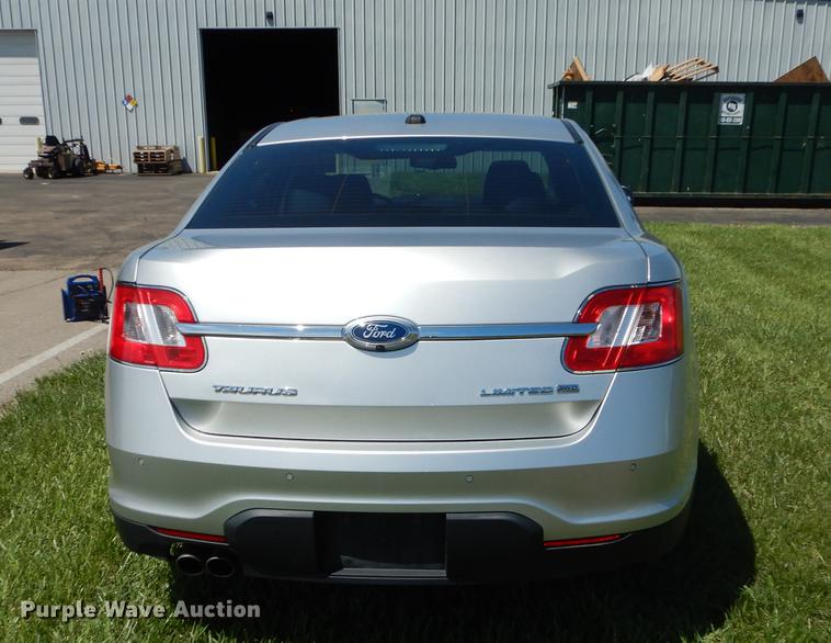 image for item DE1627 2011 Ford Taurus Limited