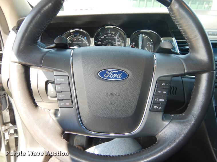 image for item DE1627 2011 Ford Taurus Limited