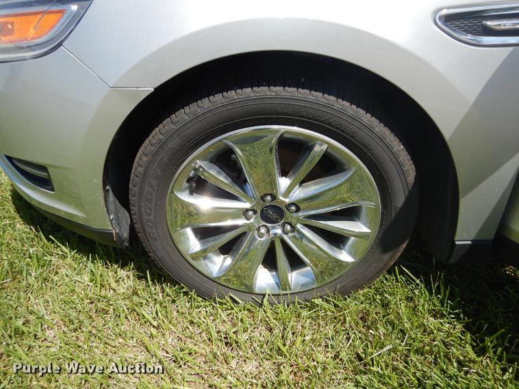 image for item DE1627 2011 Ford Taurus Limited