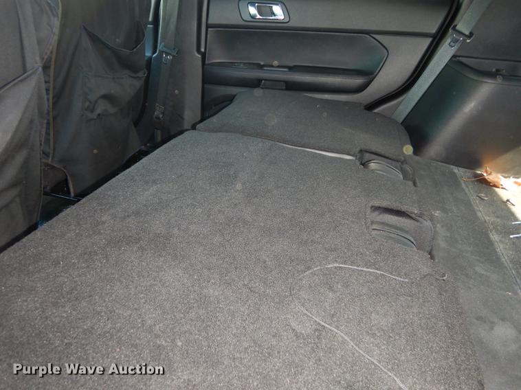 image for item DE1628 2016 Ford Explorer Police Interceptor SUV