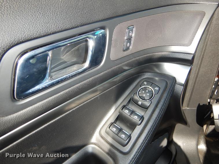 image for item DE1628 2016 Ford Explorer Police Interceptor SUV