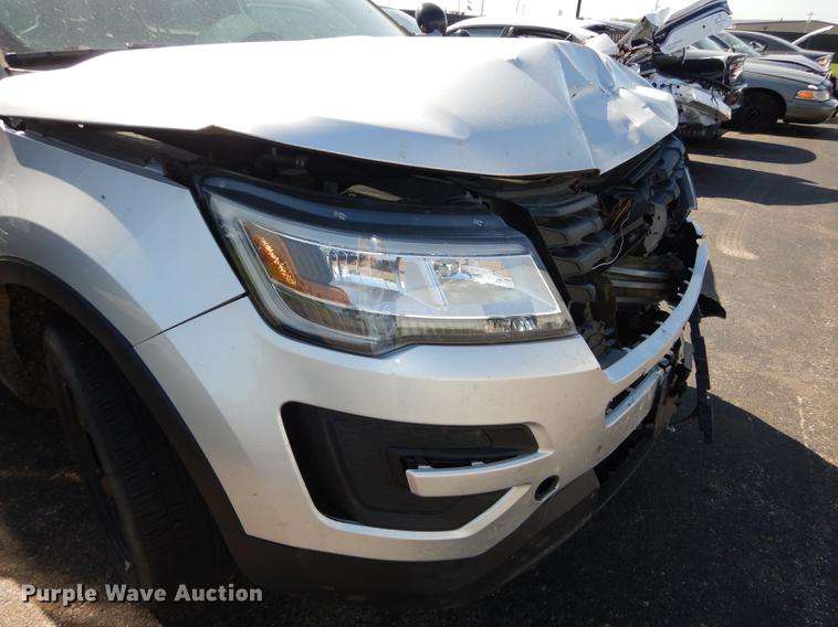 image for item DE1628 2016 Ford Explorer Police Interceptor SUV