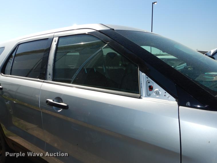 image for item DE1628 2016 Ford Explorer Police Interceptor SUV