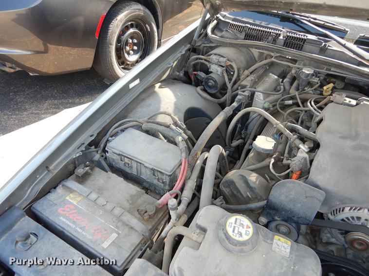 image for item DE1632 2004 Ford Crown Victoria Police Interceptor