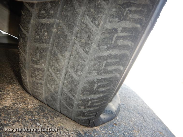 image for item DE1632 2004 Ford Crown Victoria Police Interceptor