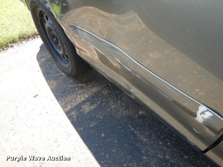 image for item DE1632 2004 Ford Crown Victoria Police Interceptor