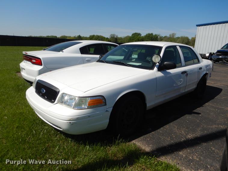 image for item DE1634 2008 Ford Crown Victoria Police Interceptor