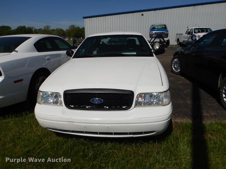 image for item DE1634 2008 Ford Crown Victoria Police Interceptor