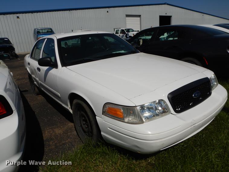image for item DE1634 2008 Ford Crown Victoria Police Interceptor