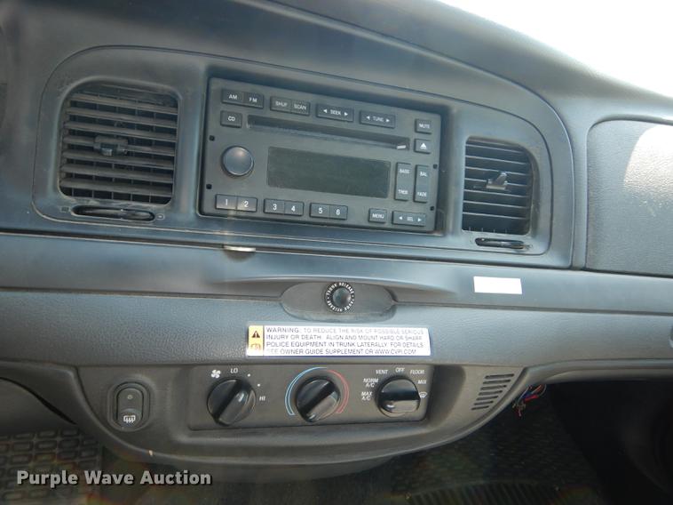 image for item DE1634 2008 Ford Crown Victoria Police Interceptor