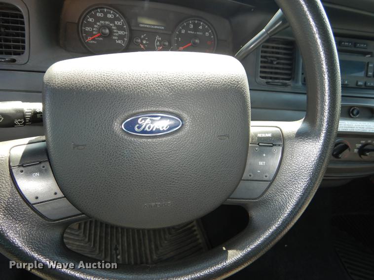 image for item DE1634 2008 Ford Crown Victoria Police Interceptor