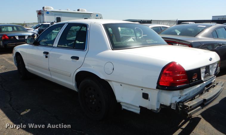 image for item DE1639 2009 Ford Crown Victoria Police Interceptor
