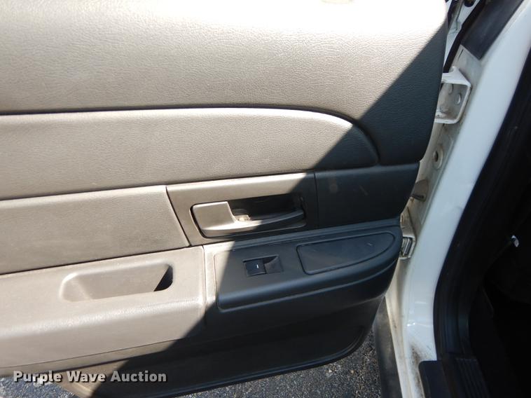 image for item DE1639 2009 Ford Crown Victoria Police Interceptor