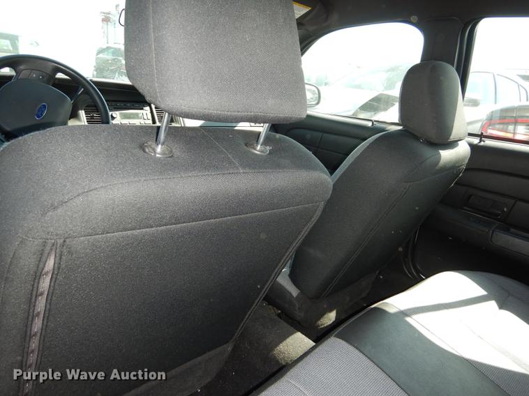 image for item DE1639 2009 Ford Crown Victoria Police Interceptor