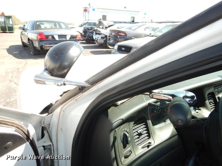 image for item DE1639 2009 Ford Crown Victoria Police Interceptor