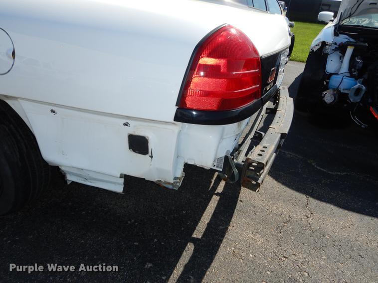 image for item DE1639 2009 Ford Crown Victoria Police Interceptor