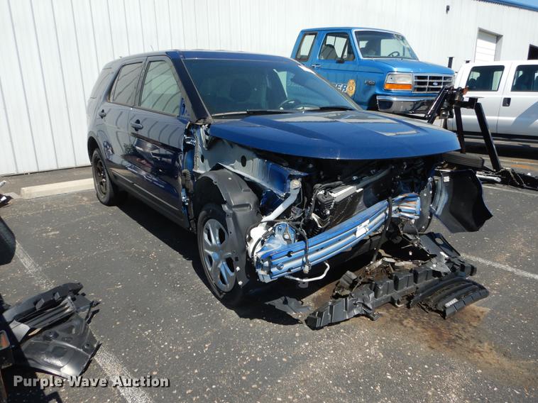image for item DE1640 2015 Ford Explorer Police Interceptor SUV