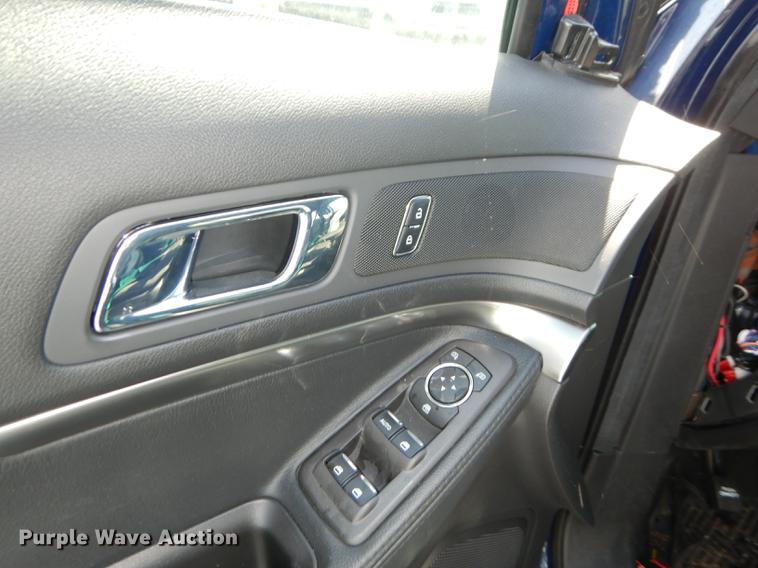 image for item DE1640 2015 Ford Explorer Police Interceptor SUV