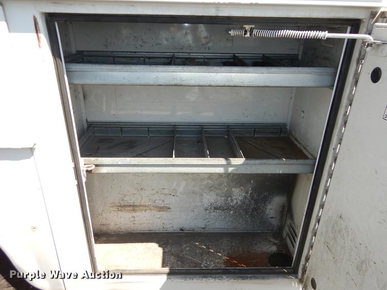 image for item DE1641 2014 Ford F250 Super Duty Crew Cab utility bed pickup truck