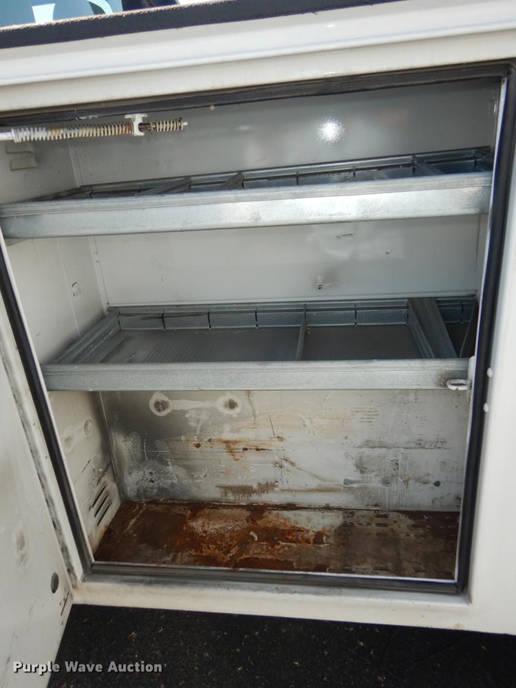 image for item DE1641 2014 Ford F250 Super Duty Crew Cab utility bed pickup truck