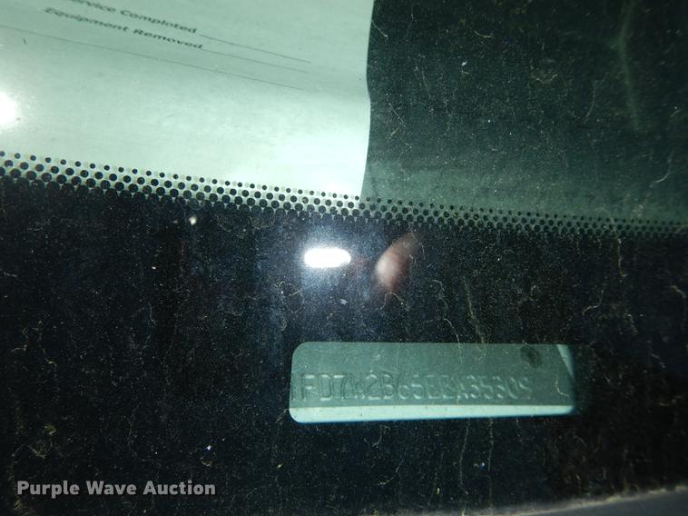 image for item DE1641 2014 Ford F250 Super Duty Crew Cab utility bed pickup truck