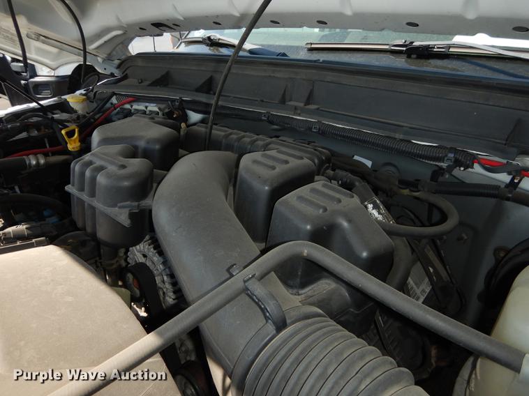 image for item DE1642 2014 Ford F250 Super Duty Crew Cab utility bed pickup truck