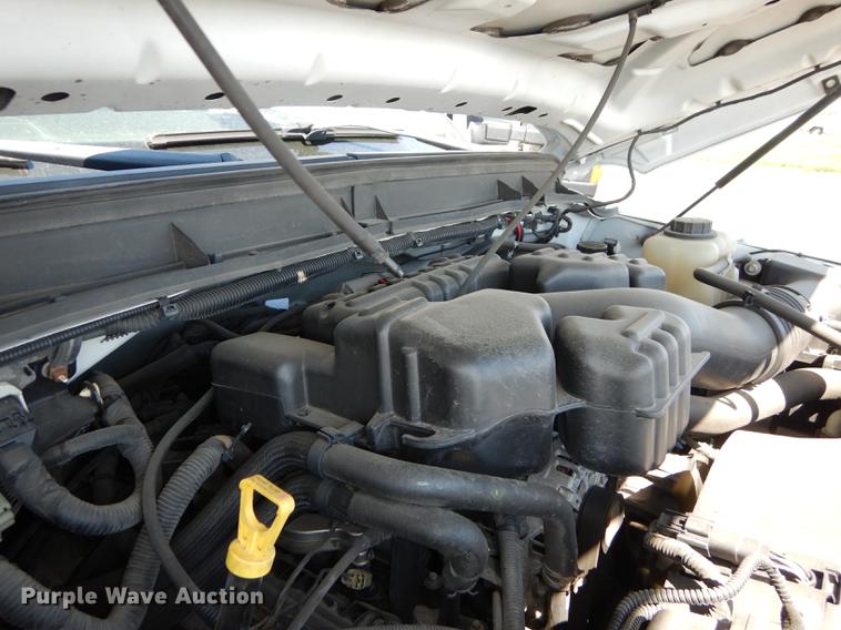 image for item DE1642 2014 Ford F250 Super Duty Crew Cab utility bed pickup truck