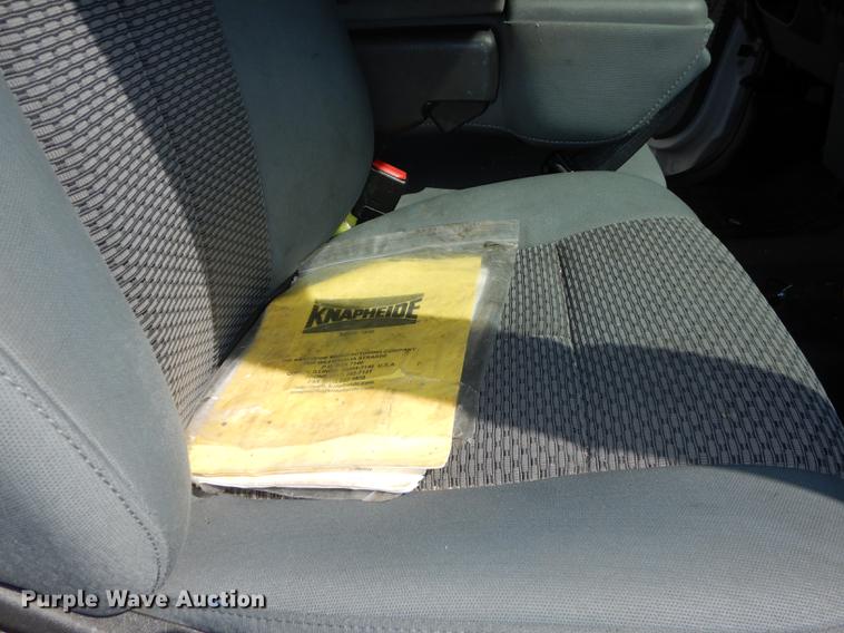 image for item DE1642 2014 Ford F250 Super Duty Crew Cab utility bed pickup truck