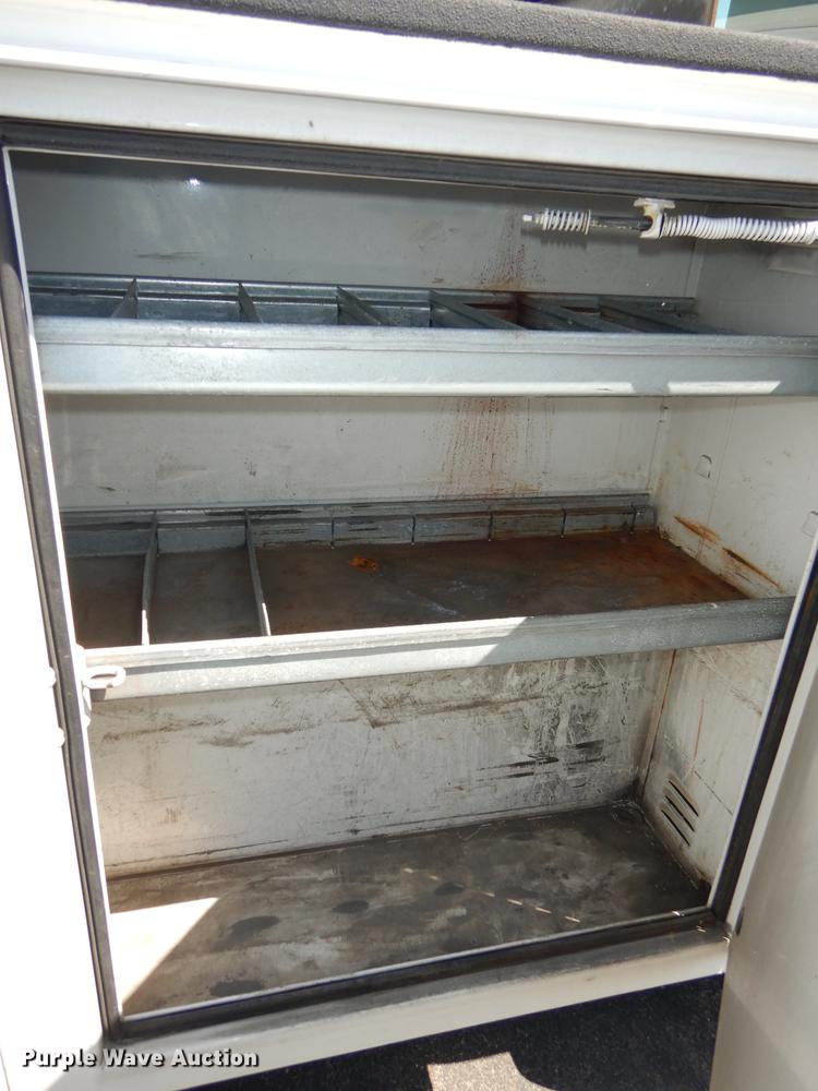 image for item DE1642 2014 Ford F250 Super Duty Crew Cab utility bed pickup truck