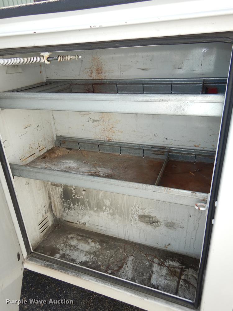 image for item DE1642 2014 Ford F250 Super Duty Crew Cab utility bed pickup truck