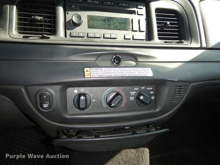 image for item DE1643 2008 Ford Crown Victoria Police Interceptor