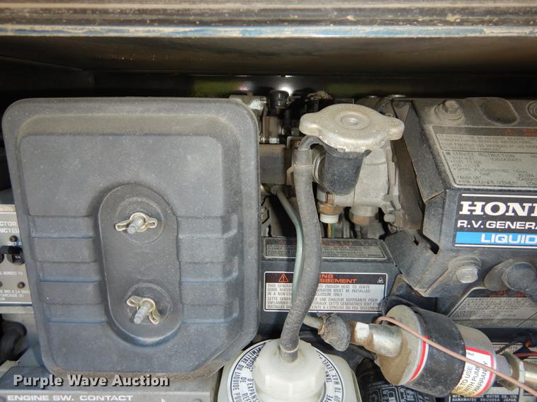 image for item DE1644 1990 Chevrolet Command Center truck