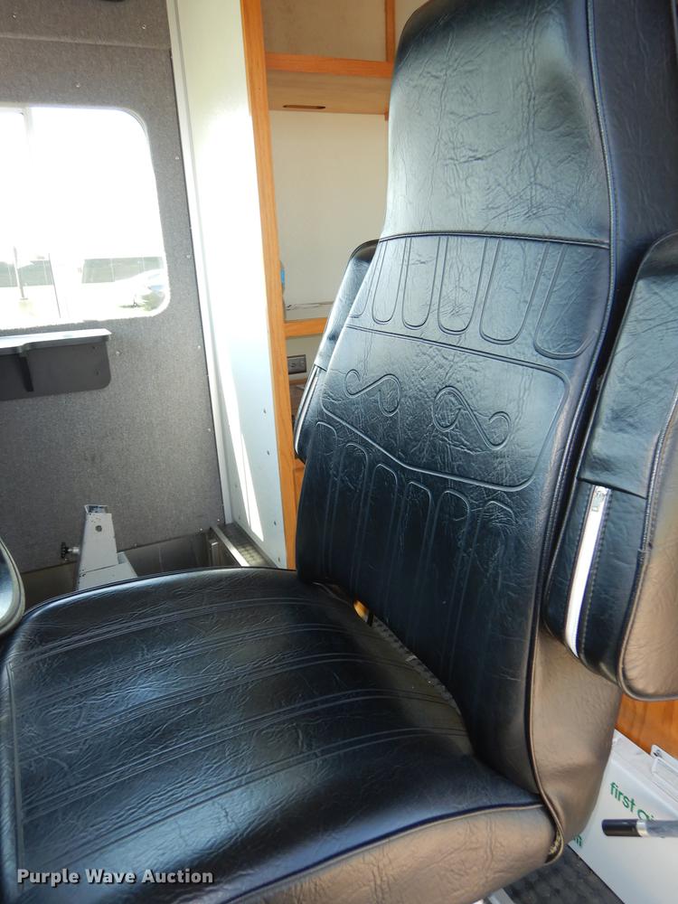 image for item DE1644 1990 Chevrolet Command Center truck