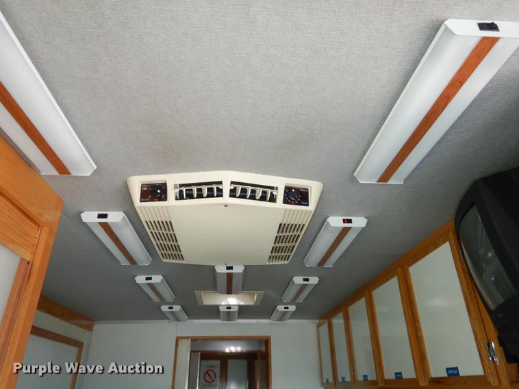 image for item DE1644 1990 Chevrolet Command Center truck