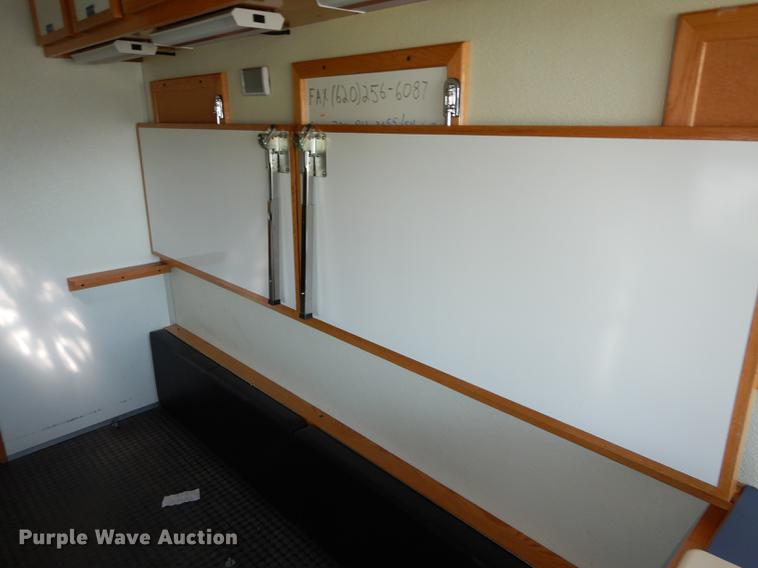 image for item DE1644 1990 Chevrolet Command Center truck