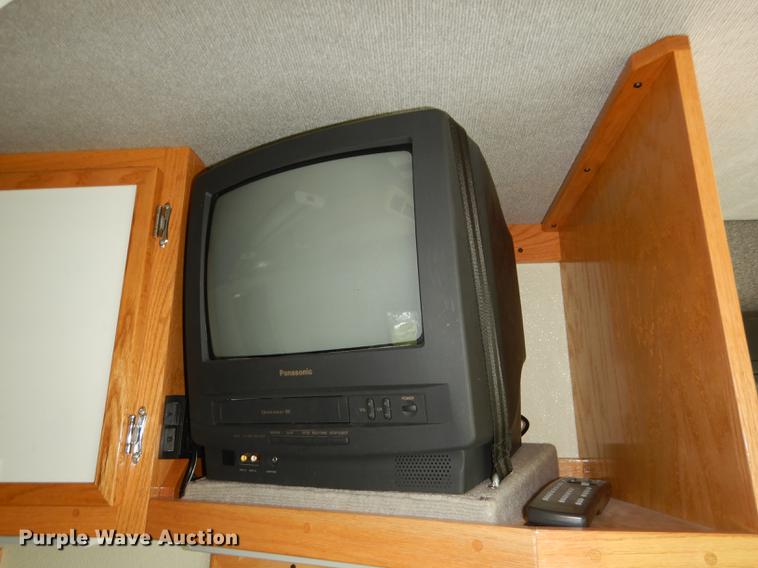 image for item DE1644 1990 Chevrolet Command Center truck