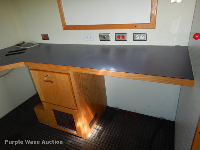 image for item DE1644 1990 Chevrolet Command Center truck