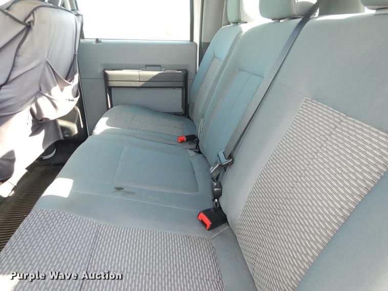 image for item DE1645 2012 Ford F250 Super Duty Crew Cab utility bed pickup truck