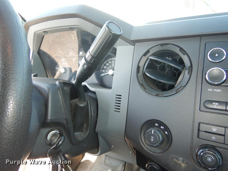 image for item DE1645 2012 Ford F250 Super Duty Crew Cab utility bed pickup truck