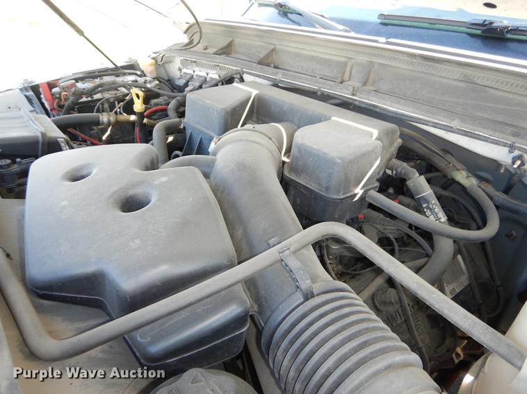 image for item DE1645 2012 Ford F250 Super Duty Crew Cab utility bed pickup truck