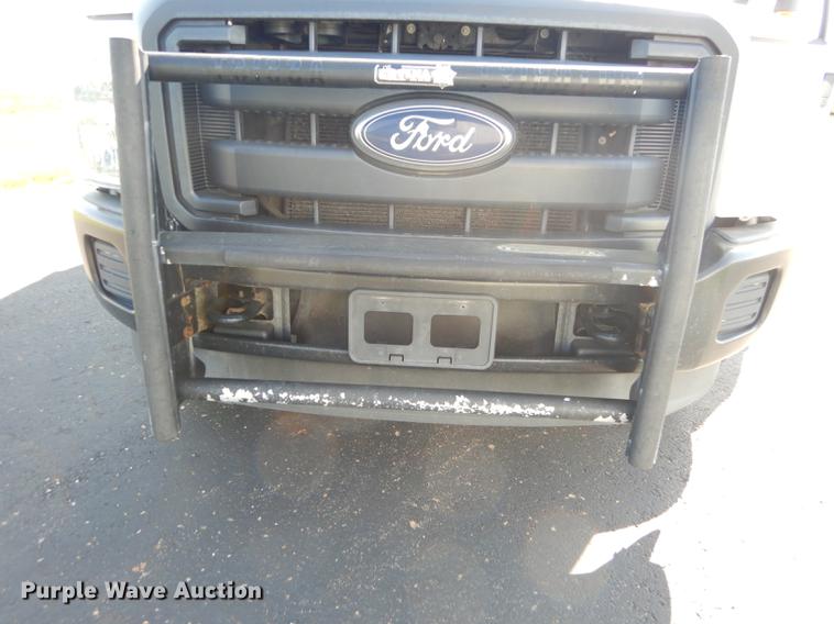 image for item DE1646 2012 Ford F250 Super Duty Crew Cab utility bed pickup truck