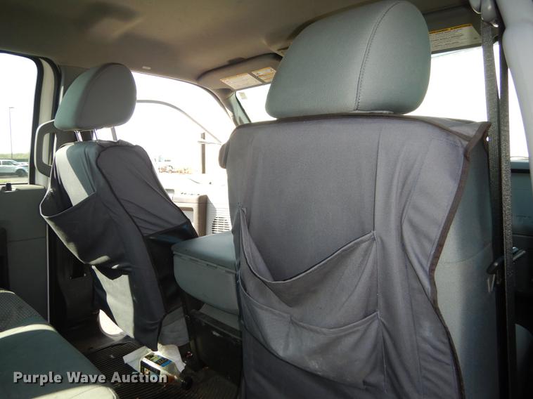 image for item DE1646 2012 Ford F250 Super Duty Crew Cab utility bed pickup truck