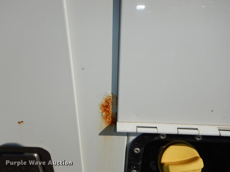 image for item DE1646 2012 Ford F250 Super Duty Crew Cab utility bed pickup truck