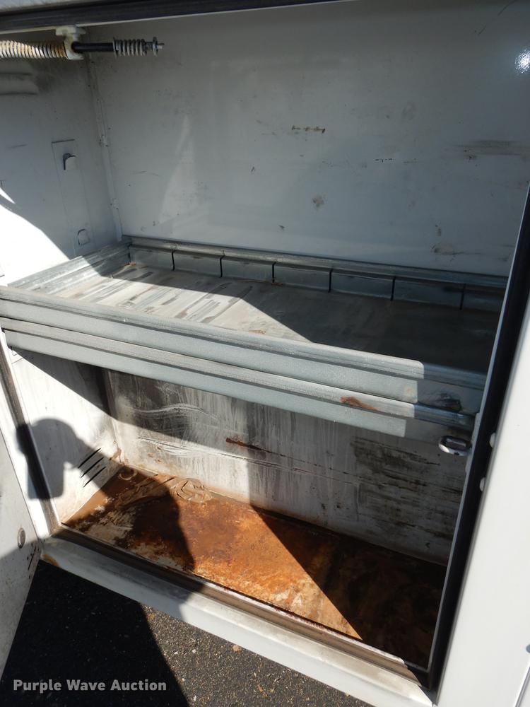 image for item DE1646 2012 Ford F250 Super Duty Crew Cab utility bed pickup truck