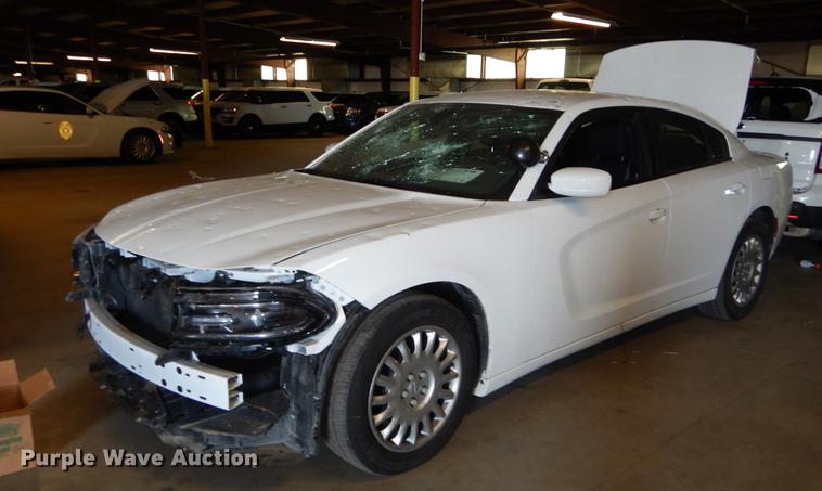 image for item DE1647 2016 Dodge Charger Police