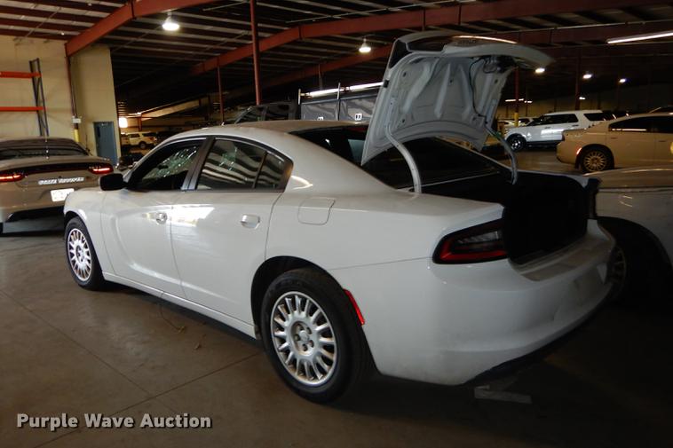 image for item DE1647 2016 Dodge Charger Police