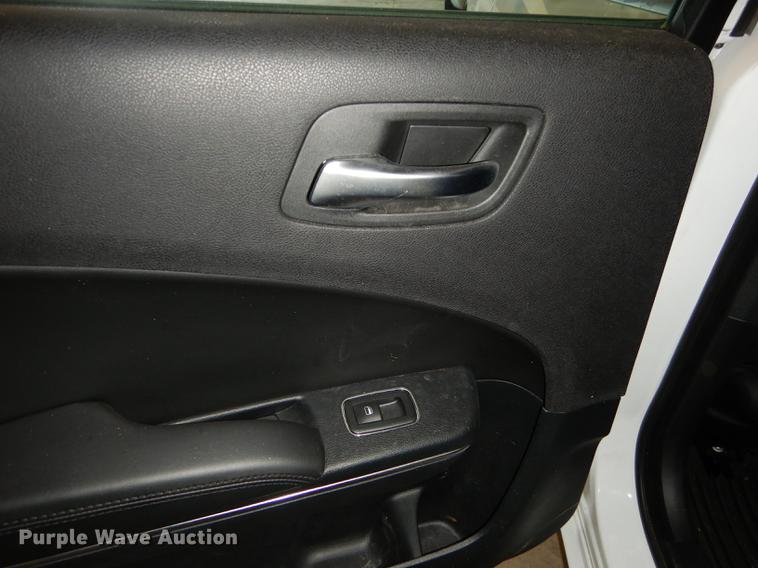 image for item DE1647 2016 Dodge Charger Police