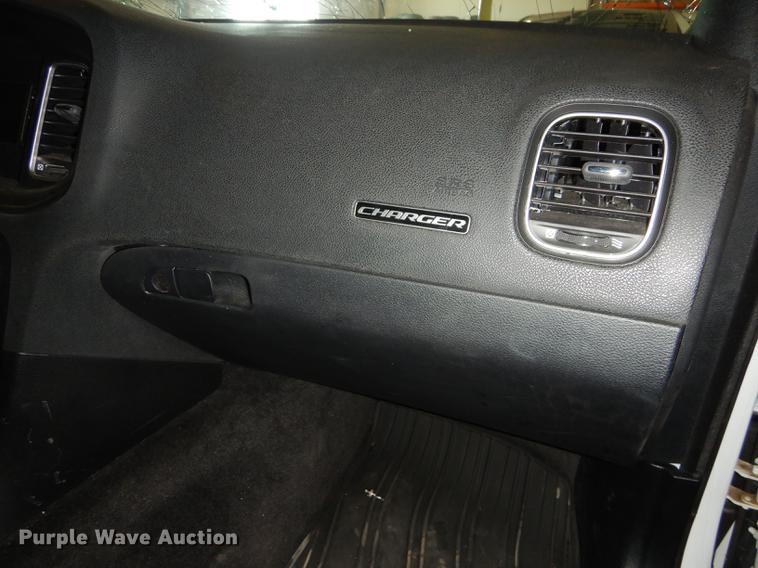 image for item DE1647 2016 Dodge Charger Police