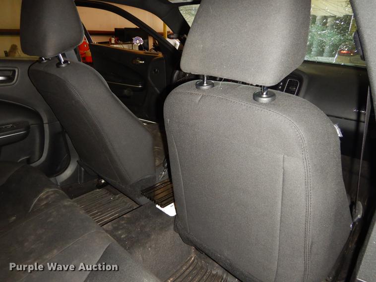 image for item DE1647 2016 Dodge Charger Police