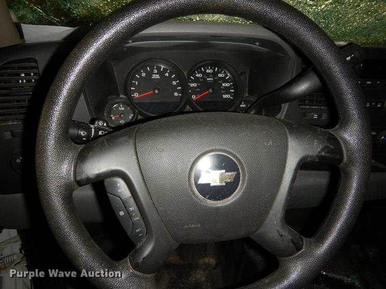 image for item DE1651 2008 Chevrolet Silverado 1500 Ext. Cab pickup truck